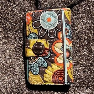 Vera Bradley Turn Key wallet
